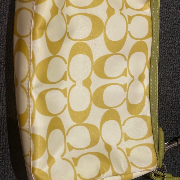 Coach wristlet green and cream - Picture 3 of 7